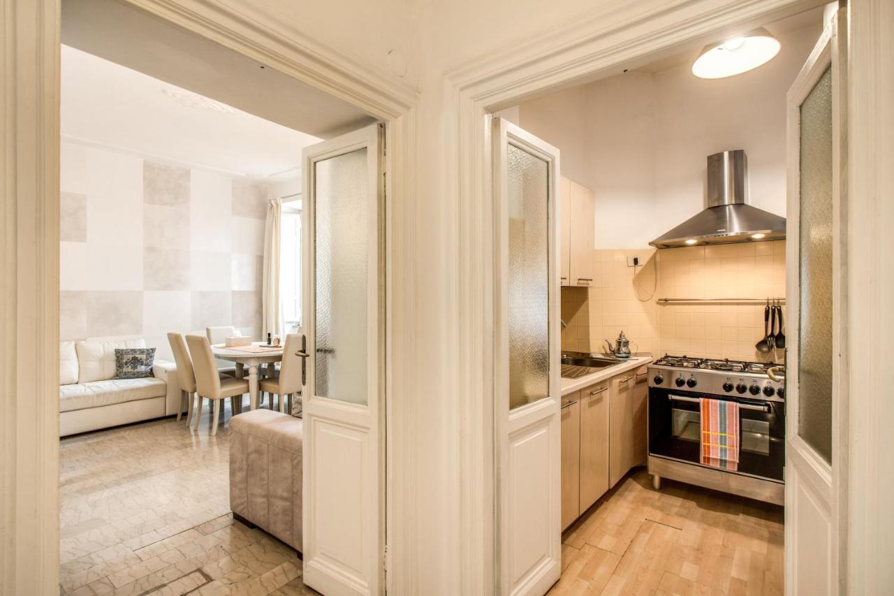 Colonna Suite - Rome Via Del Corso Big Apartment ภายนอก รูปภาพ