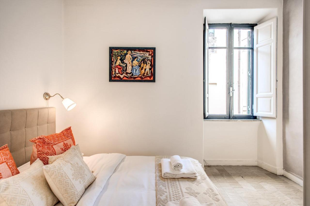 Colonna Suite - Rome Via Del Corso Big Apartment ภายนอก รูปภาพ
