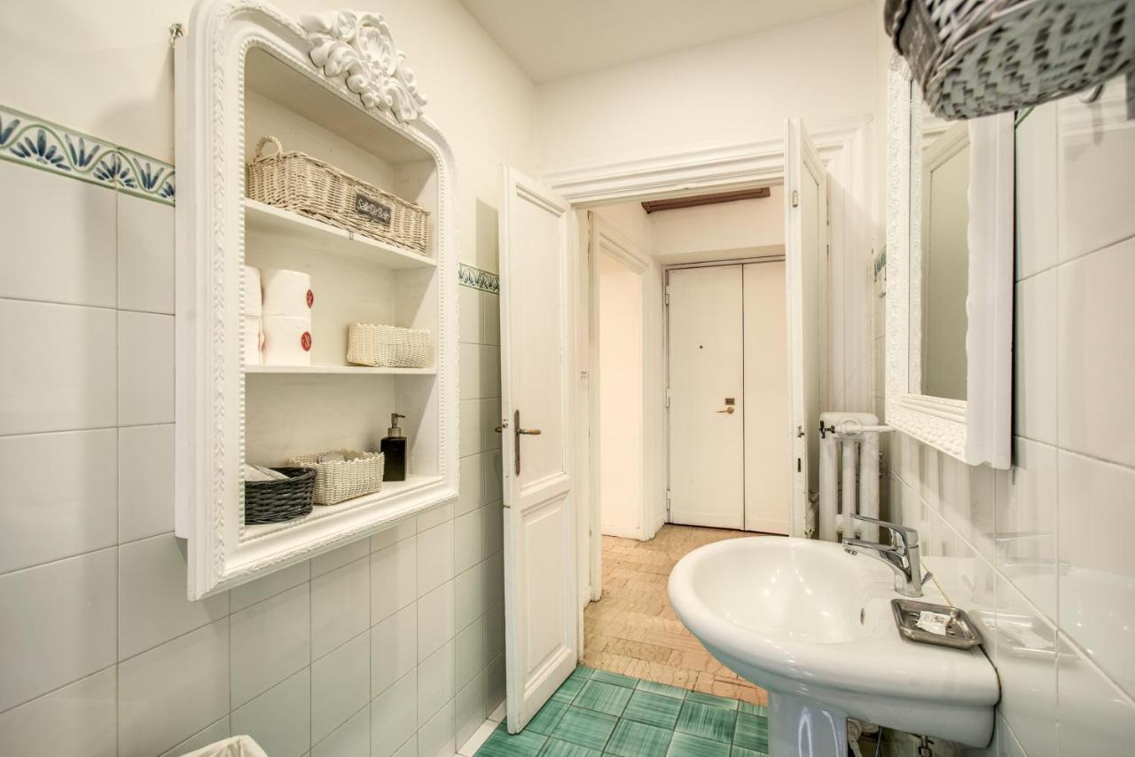 Colonna Suite - Rome Via Del Corso Big Apartment ภายนอก รูปภาพ